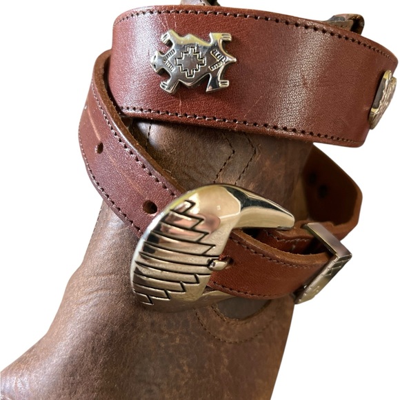 Vintage 90’s Brown Leather Silver Conch Engraved Southwestern Animals Belt, S - Picture 10 of 15
